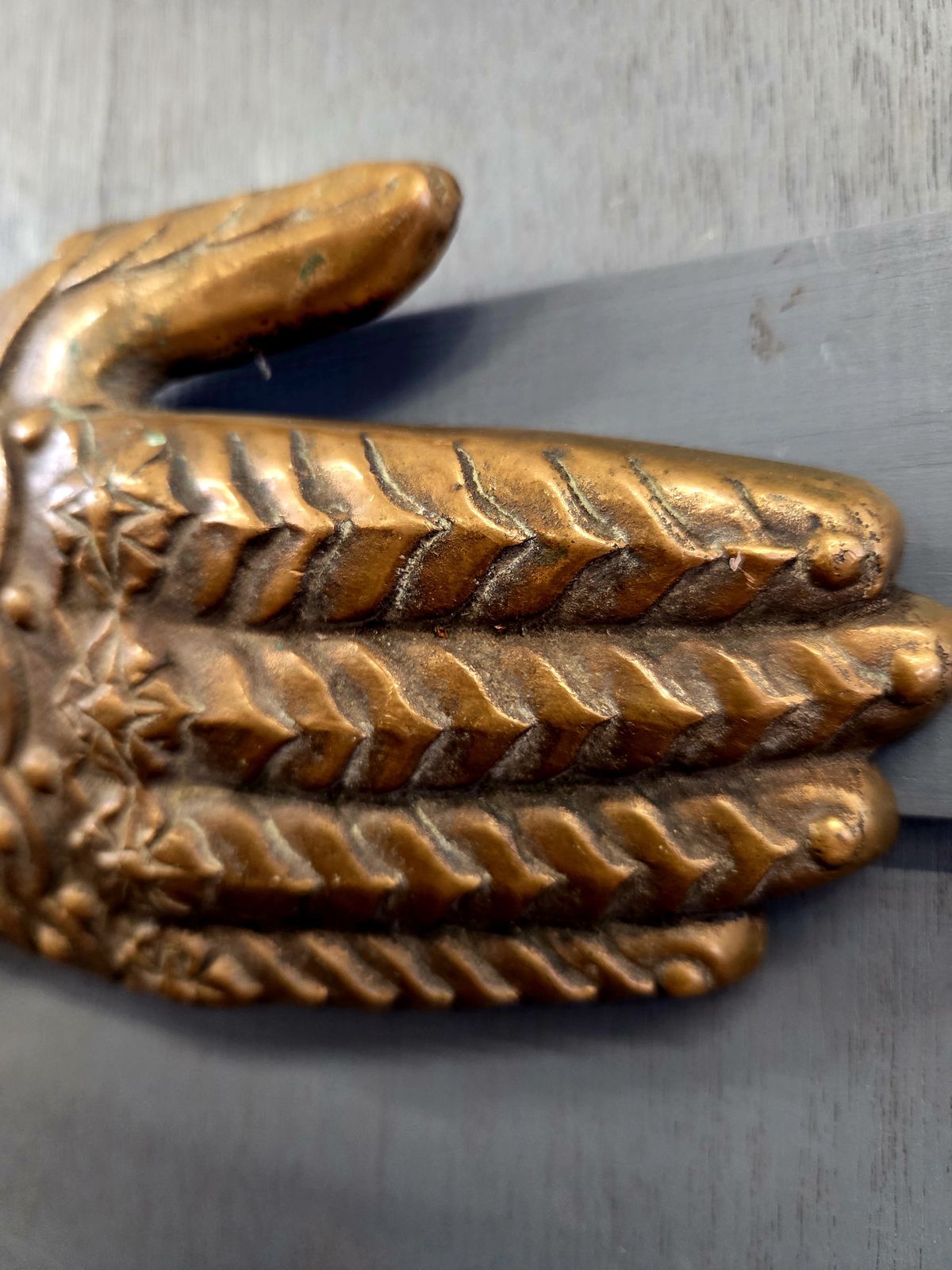 Gothic Revival Bronze Knight's Gauntlet Plaque | Medieval Armour Hand Wall Decor | Heavy Decorative Bronze photo 225.0