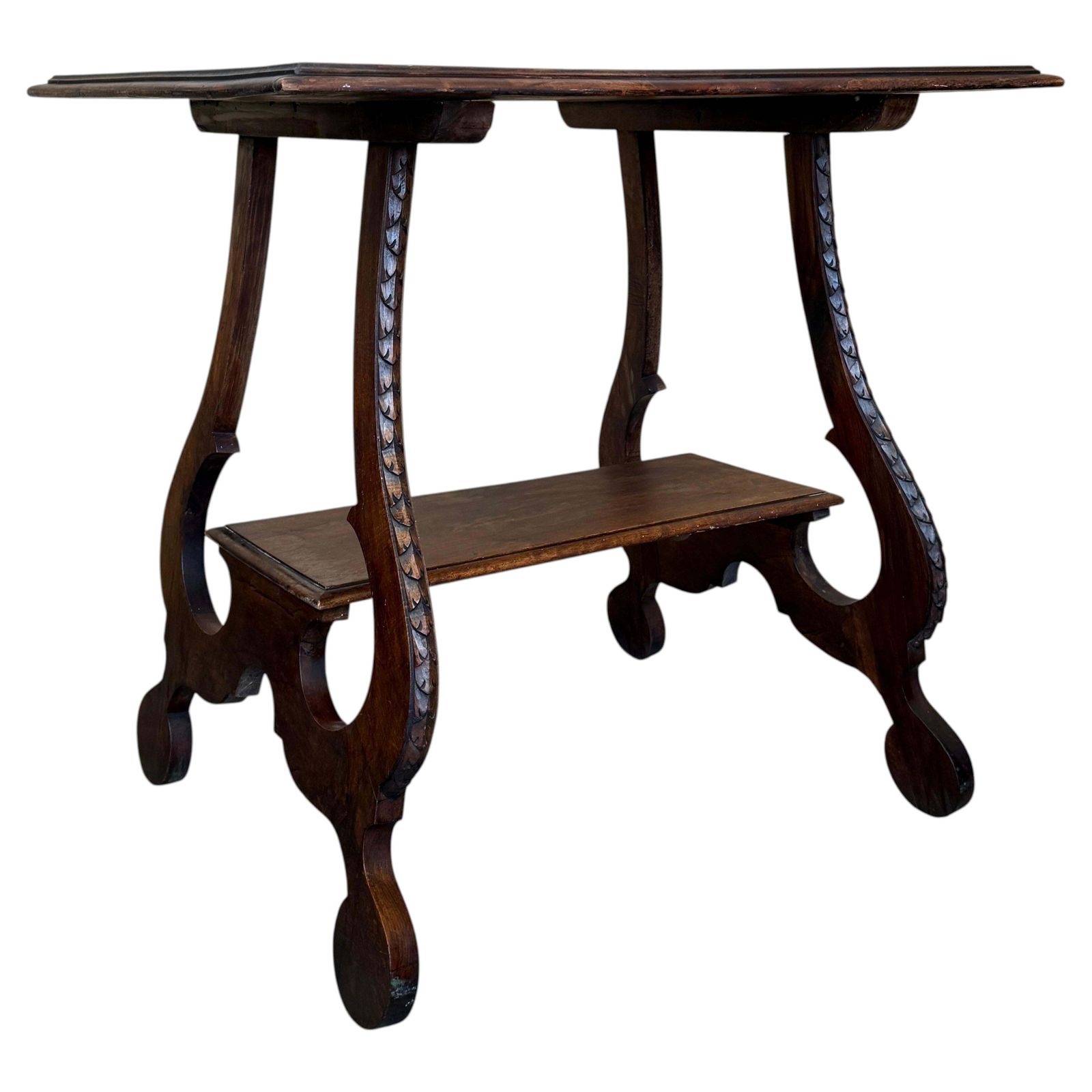 Console d'époque espagnole en bois sculpté, avec tablette basse