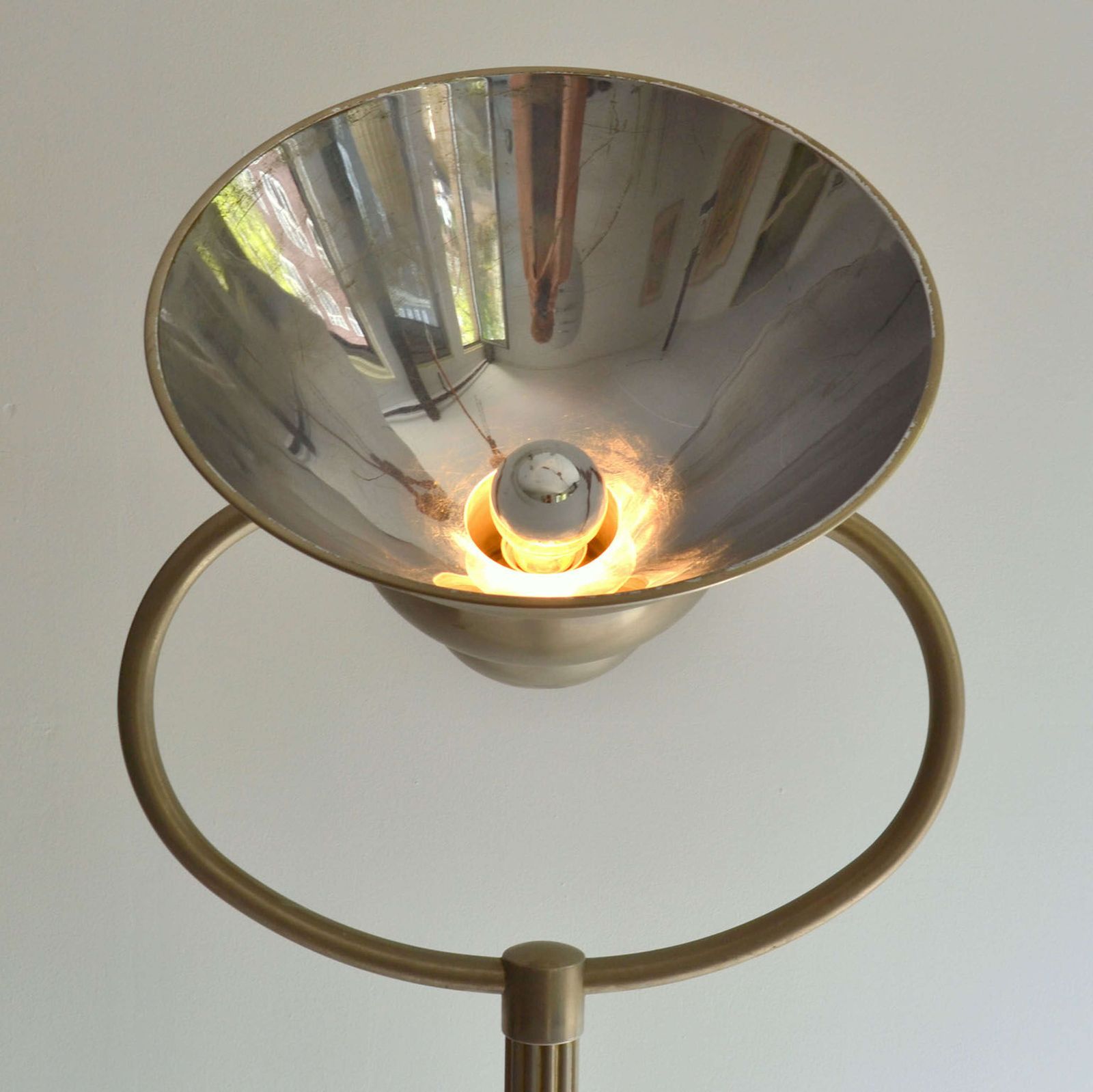 photo vintage Art Deco Floor Lamp 1920's With Adjustable Shade In Nickel Attributed