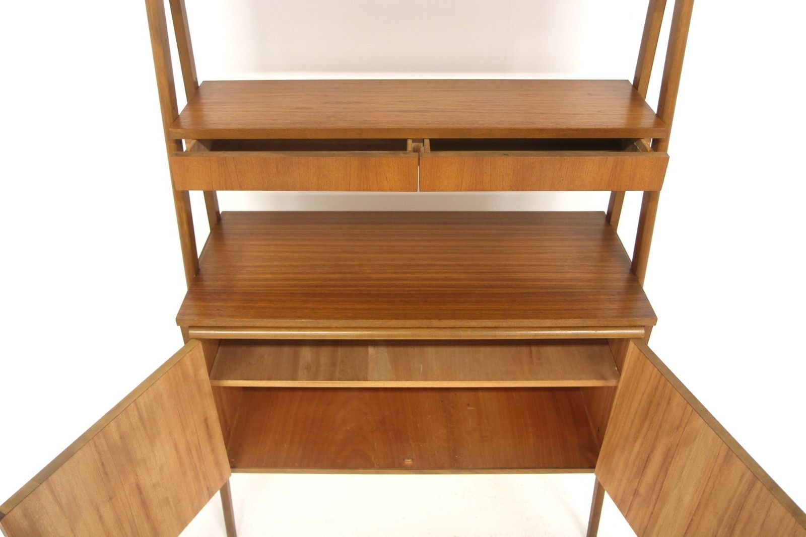 photo for sale Secrétaire scandinave en teck, Suède, années 1960