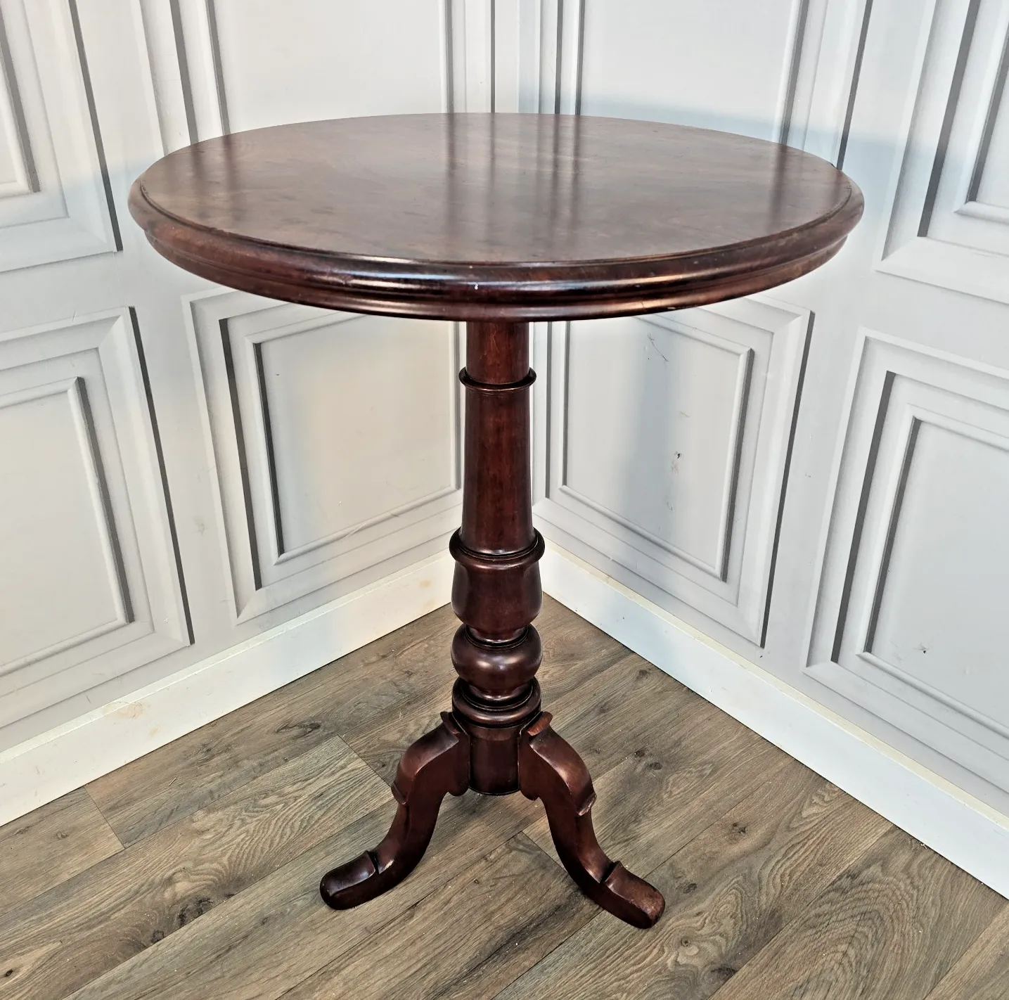 Antique Tilt Top Table Wine Side Mahogany Occasional Tripod Turned Wood Table photo furniture