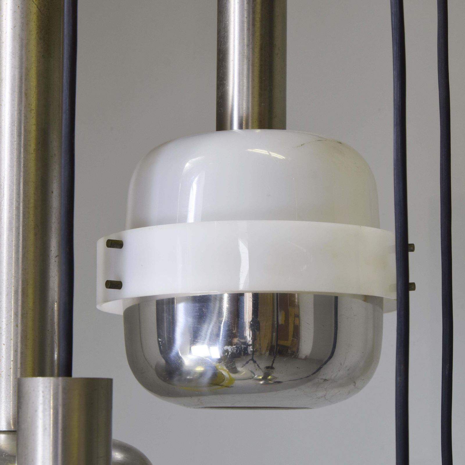 photo vinterior Stilnovo Style Pendant Light Five White Plexiglass Elements 1967