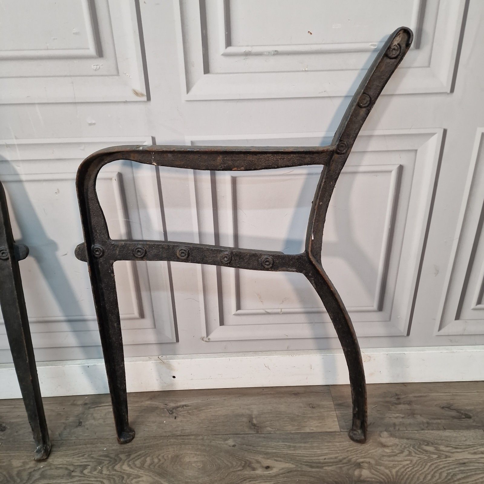 Pair Vintage Cast Iron Bench Ends Victorian Style Garden Seat Supports Frames photo 90.0