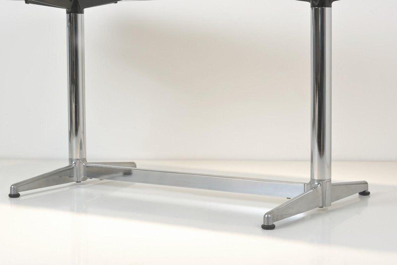 photo vintage Worktable In Aluminium By Giancarlo Piretti For Mobilier International, France, 1970