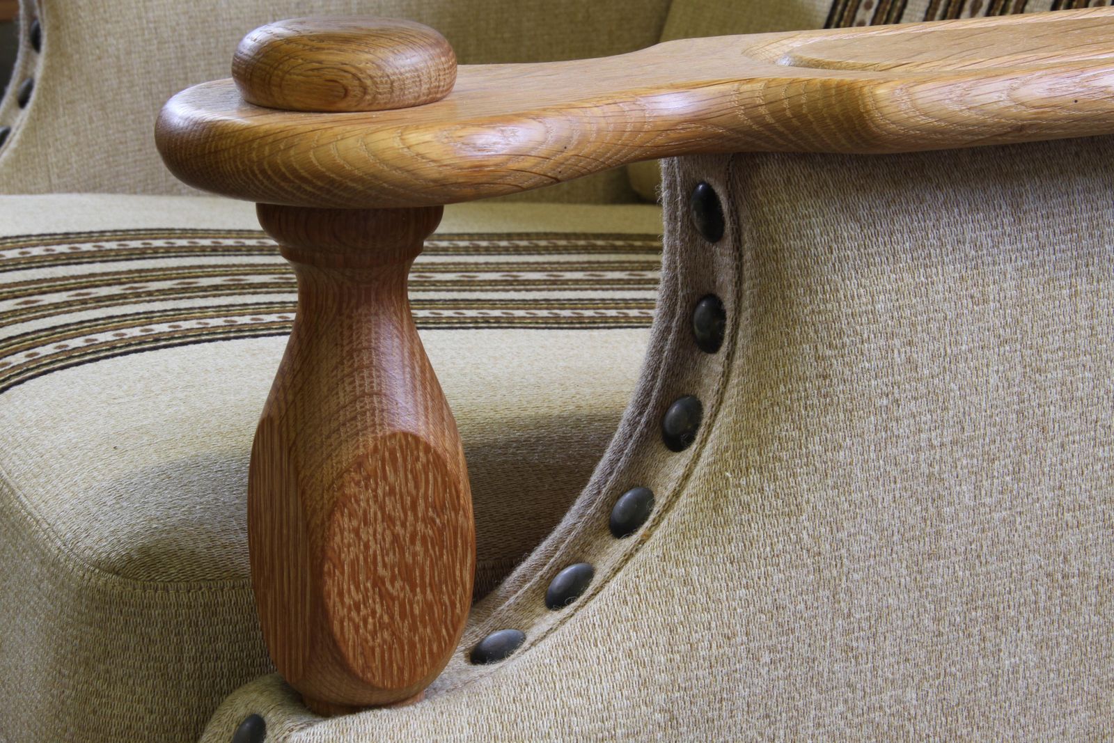 photo buy Vintage Fauteuil Met Hoge Rugleuning In Massief Eiken, Ca. Jaren 1960, In De Stijl Van Henning Kjærnulf