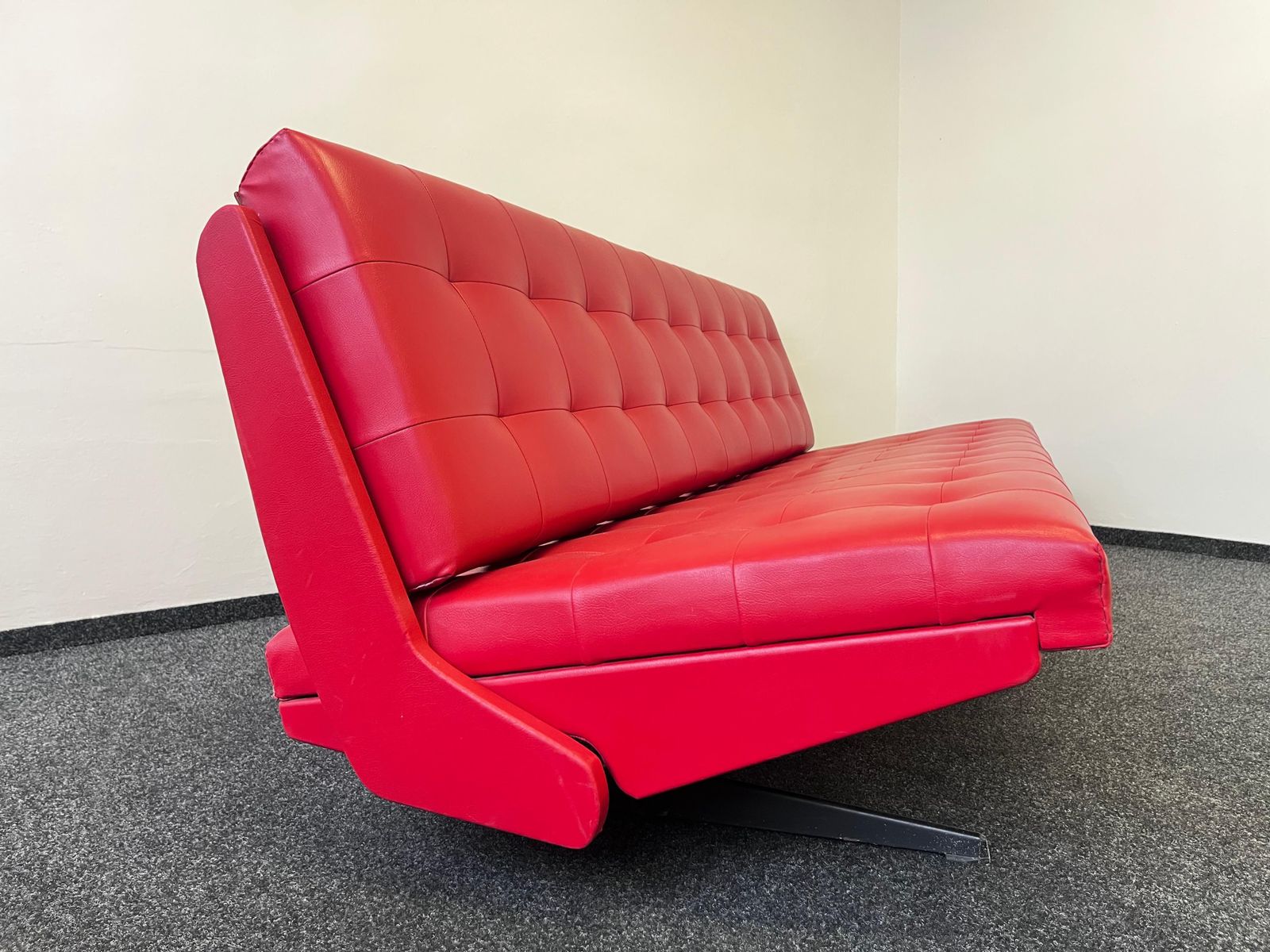 Canapé convertible mid-century, studio couch, 1970 / Tchécoslovaquie photo 1923.0