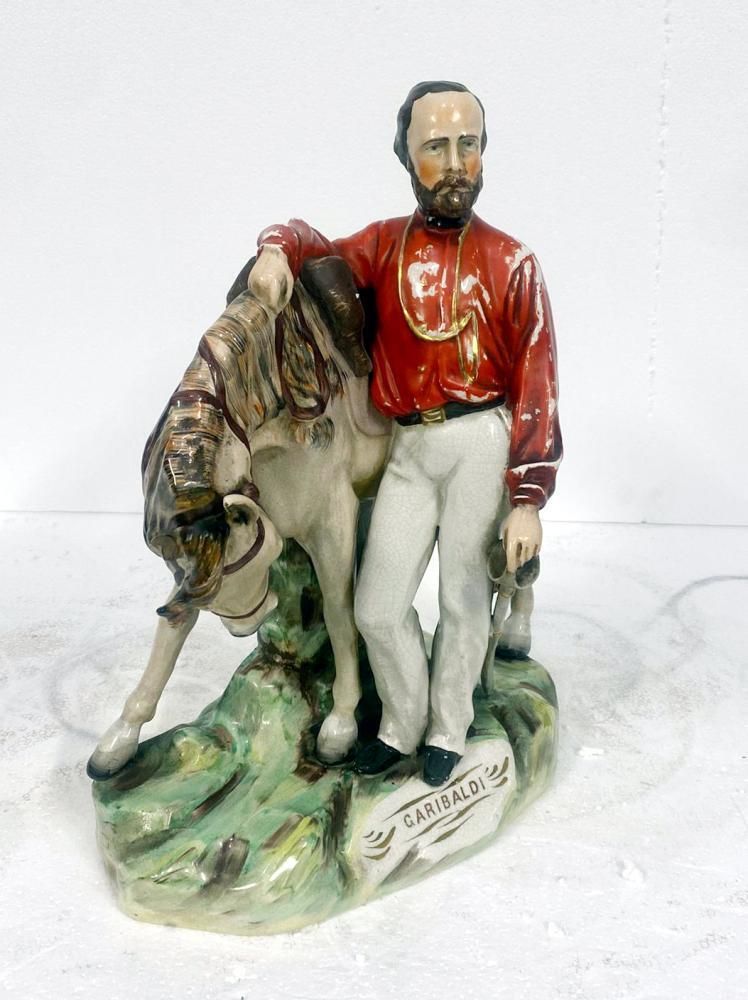 Staffordshire Pottery Garibaldi Figurine Porcelain Statue 1870 photo vinterior