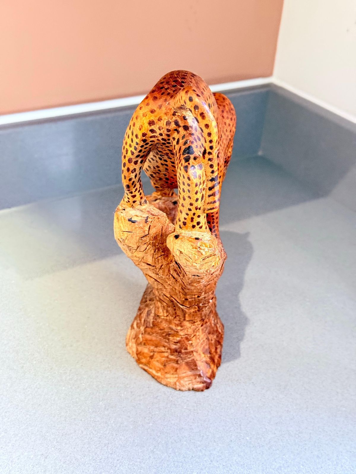 photo furniture Hand Carved African Leopard Sculpture On Tree Trunk, Tribal Folk Art Figure