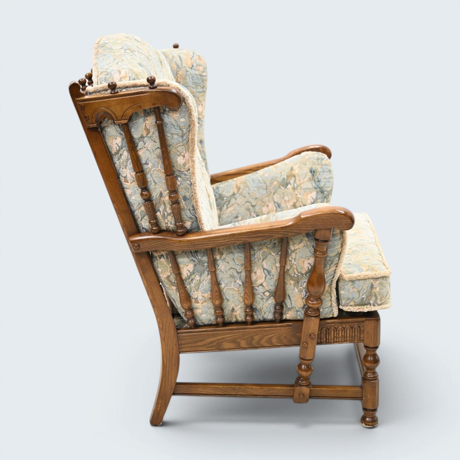 Ercol Cloister Wing Back Easy Fireside Chair Armchair Golden Dawn Free* Delivery photo vintage