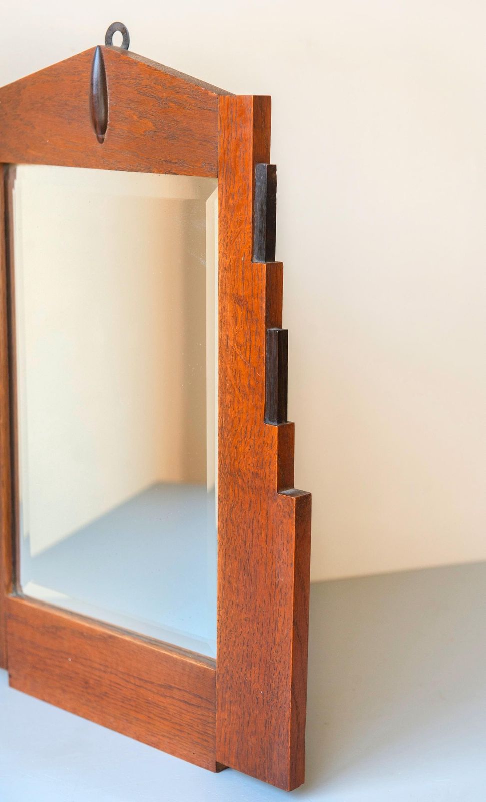 Art Deco Wandspiegel Met Geslepen Glas | Antieke Nederlandse Spiegel | Amsterdam School Houten Spiegel | Geometrisch Getrapt Eikenhouten Frame, Jaren 1920 photo buy