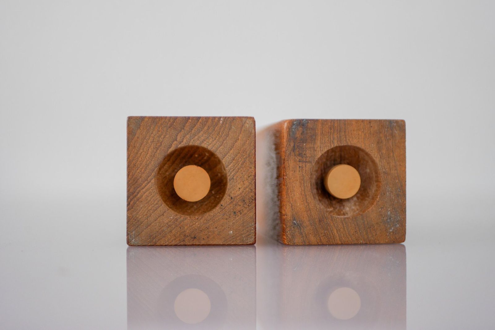 251.0 Ensemble salière et poivrière en teck mid-century modern danois, lot de 2 photo