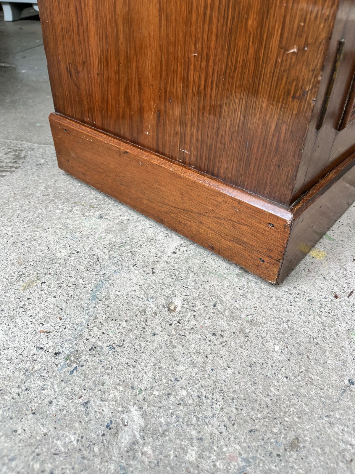 285.0 Small Victorian Mahogany Bedside Cupboard photo