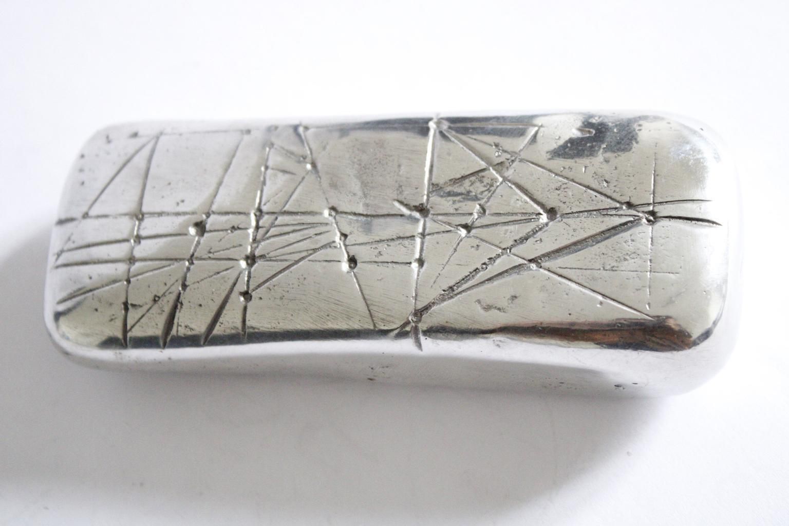 photo vintage Petite sculpture abstraite post-moderne en étain, Walter Valentini, Italie, 1980