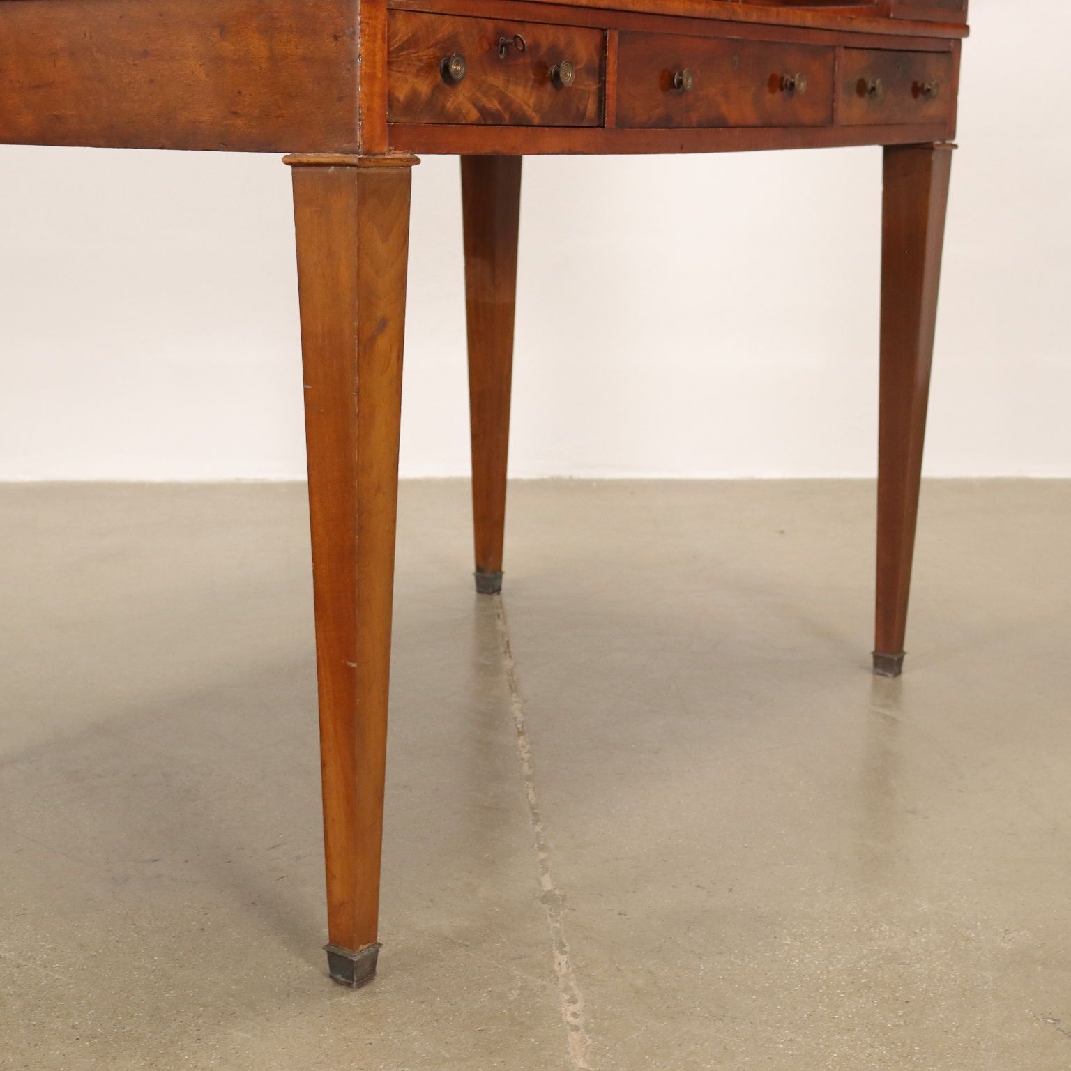 photo furniture Antiek schrijfbureau Carlton House George III '800 Mahogany Brass