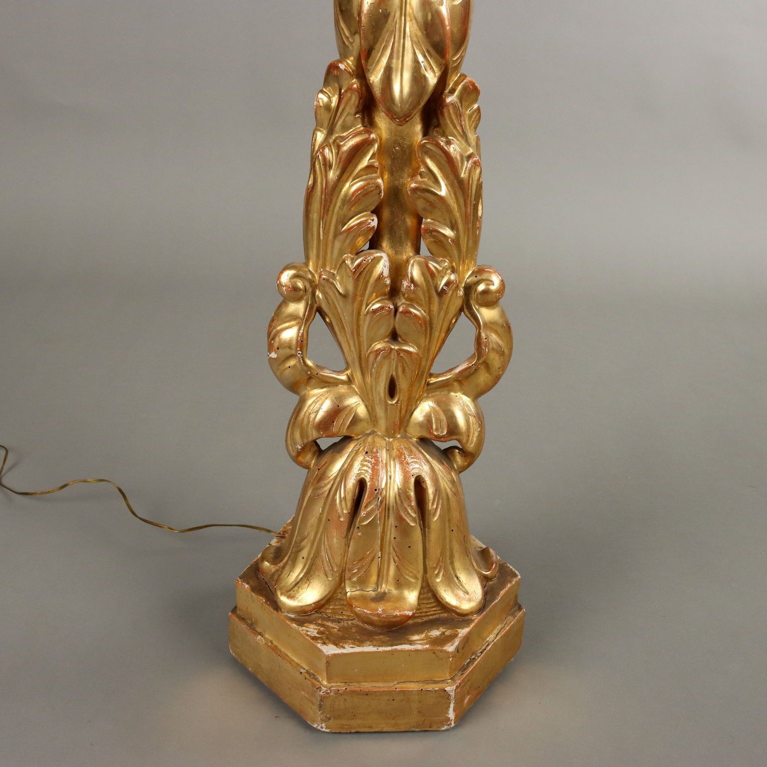 Bougeoir éclectique d'époque en bois sculpté, Italie, XIXe siècle photo 500.0
