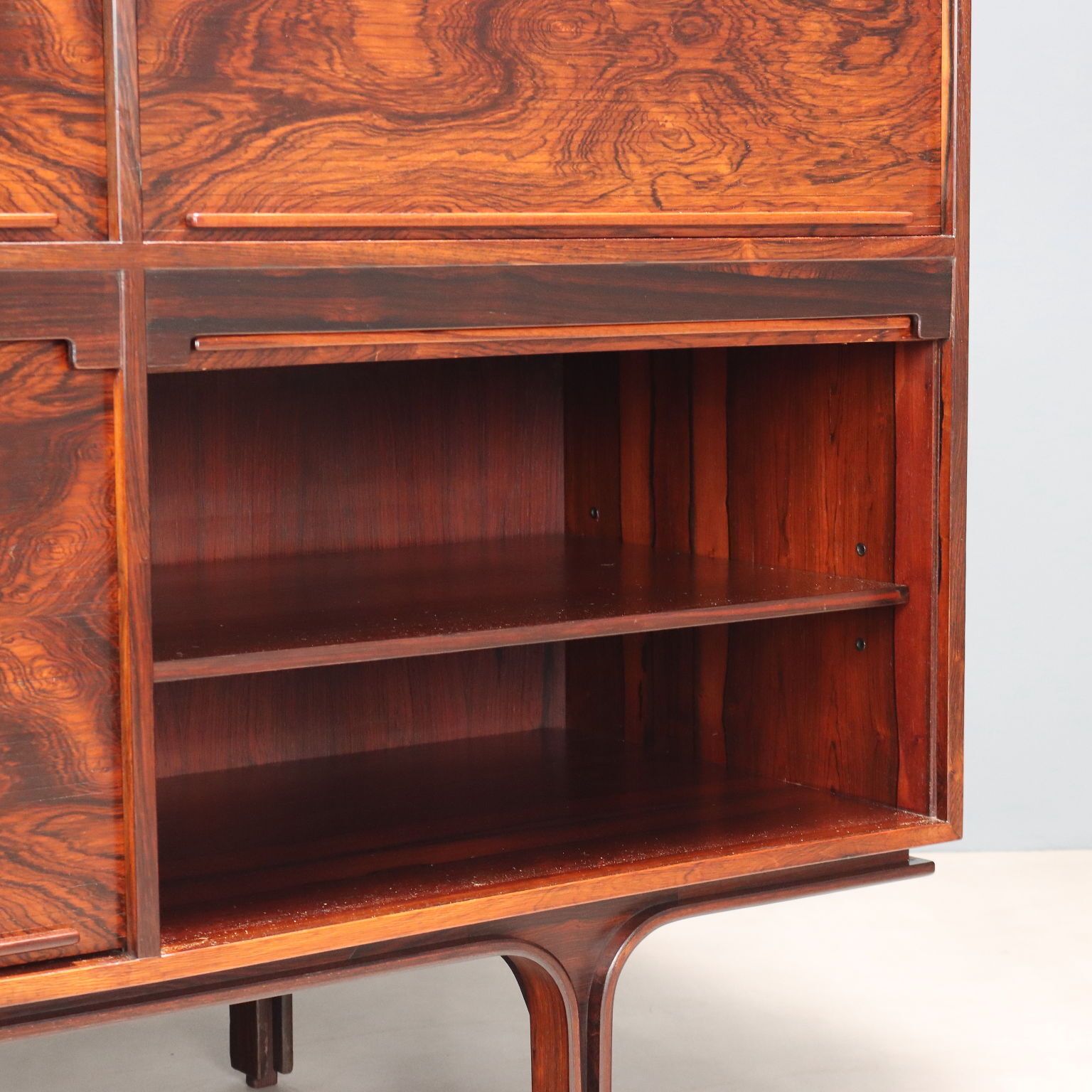 6720.0 Vintage Highboard Bernini 504 Design Gianfranco Frattini 1960s photo