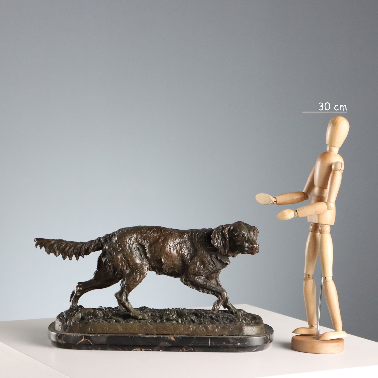 Bronzen sculptuur van een staande jachthond, Pierre Jules Mène, 19e eeuw photo furniture