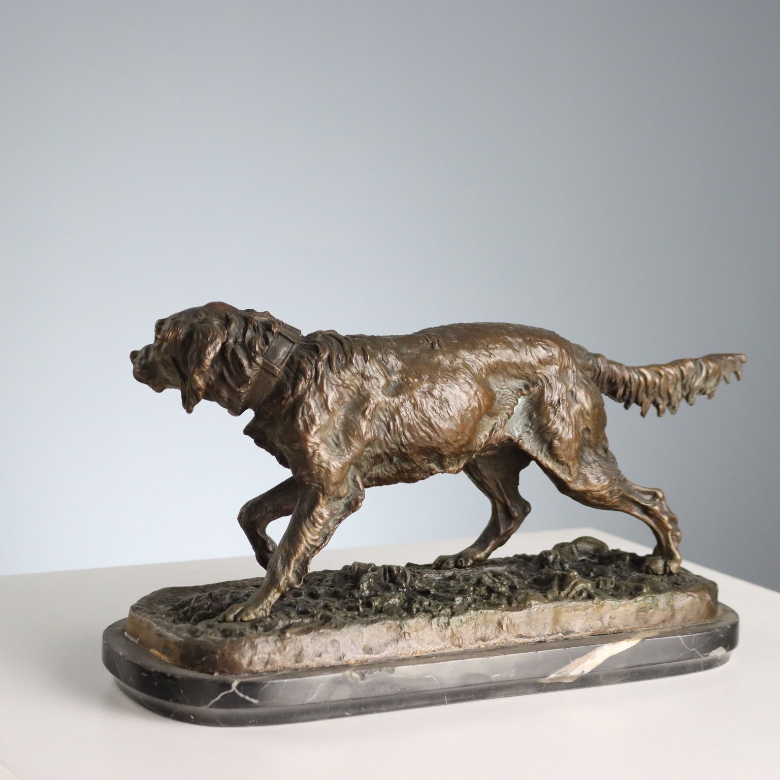 Bronzen sculptuur van een staande jachthond, Pierre Jules Mène, 19e eeuw photo buy