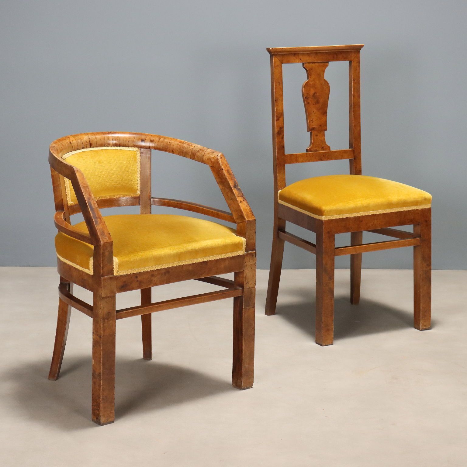 Art Deco stoelen, wortelnoten fineer, Italië, 20e eeuw