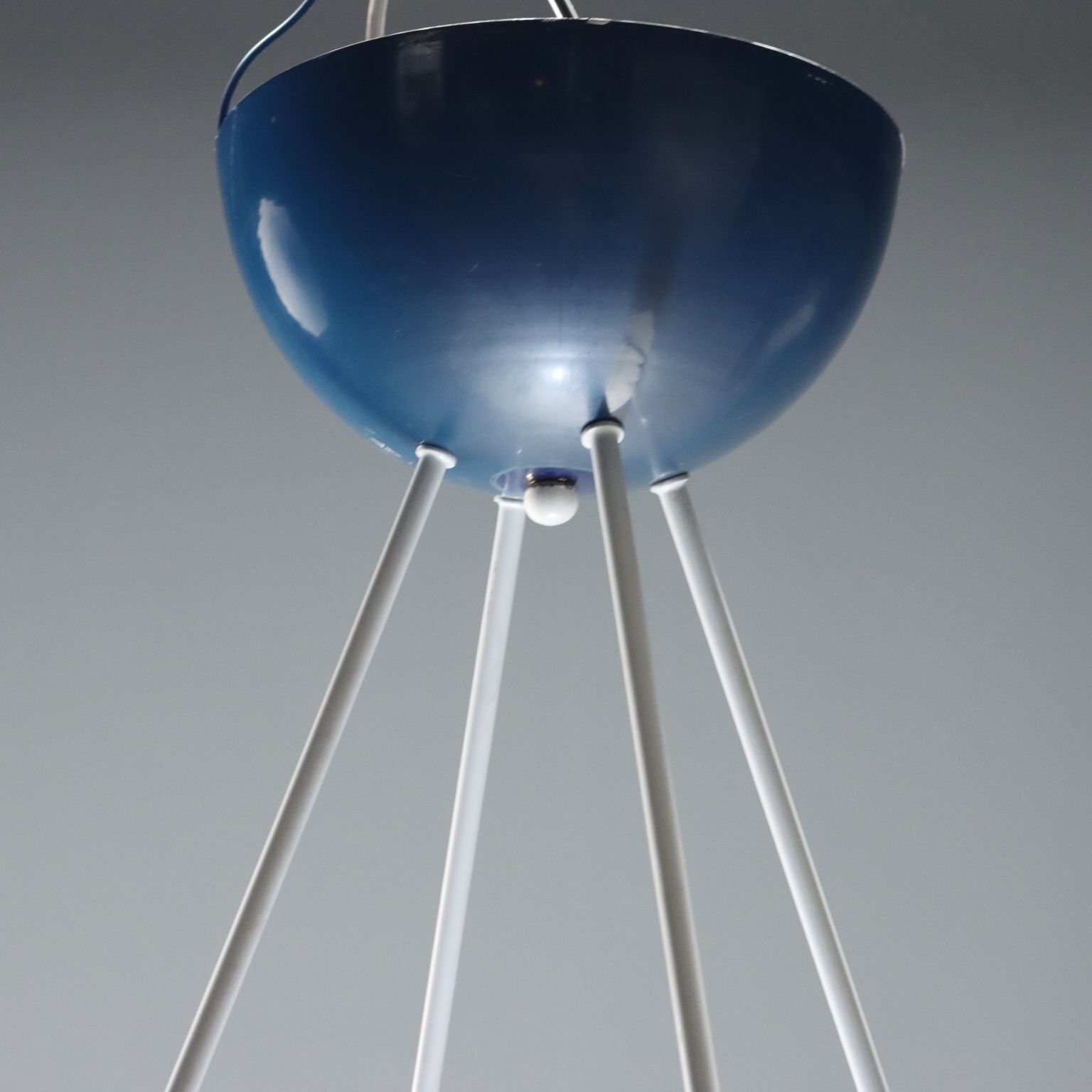 photo furniture Vintage Zonca Chandelier Enamelled Metal Design Italy 1980s