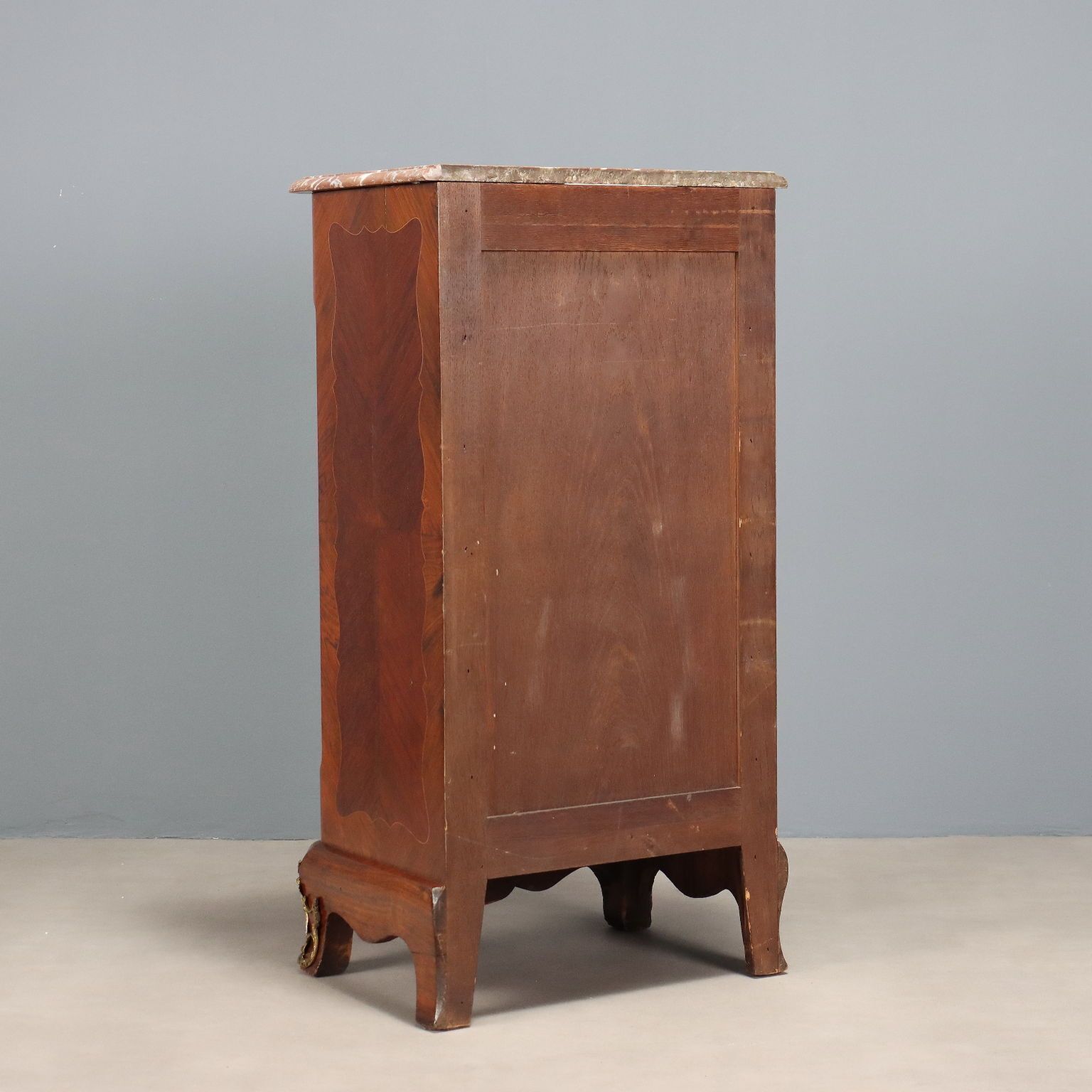 890.0 Cabinet d'époque Napoléon III en bois de violette, XIXe siècle photo