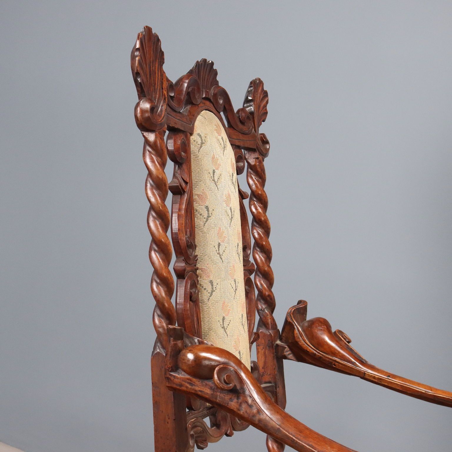 Antique Baroque Armchairs Walnut Fabric Italy XVII Century photo vinterior