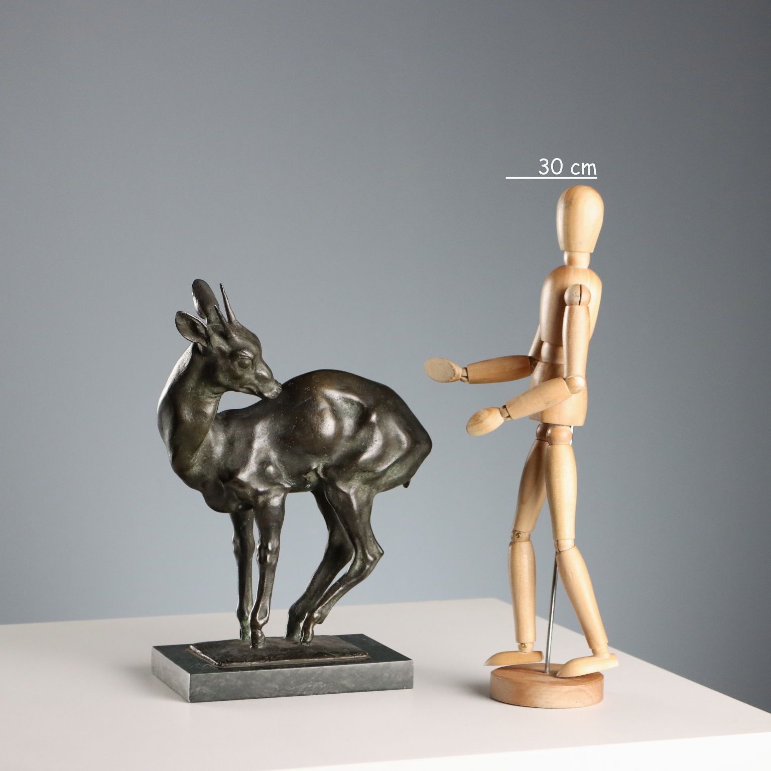 Sculpture moderne en bronze, cerf, signée Nando Conti, années 1940 photo furniture
