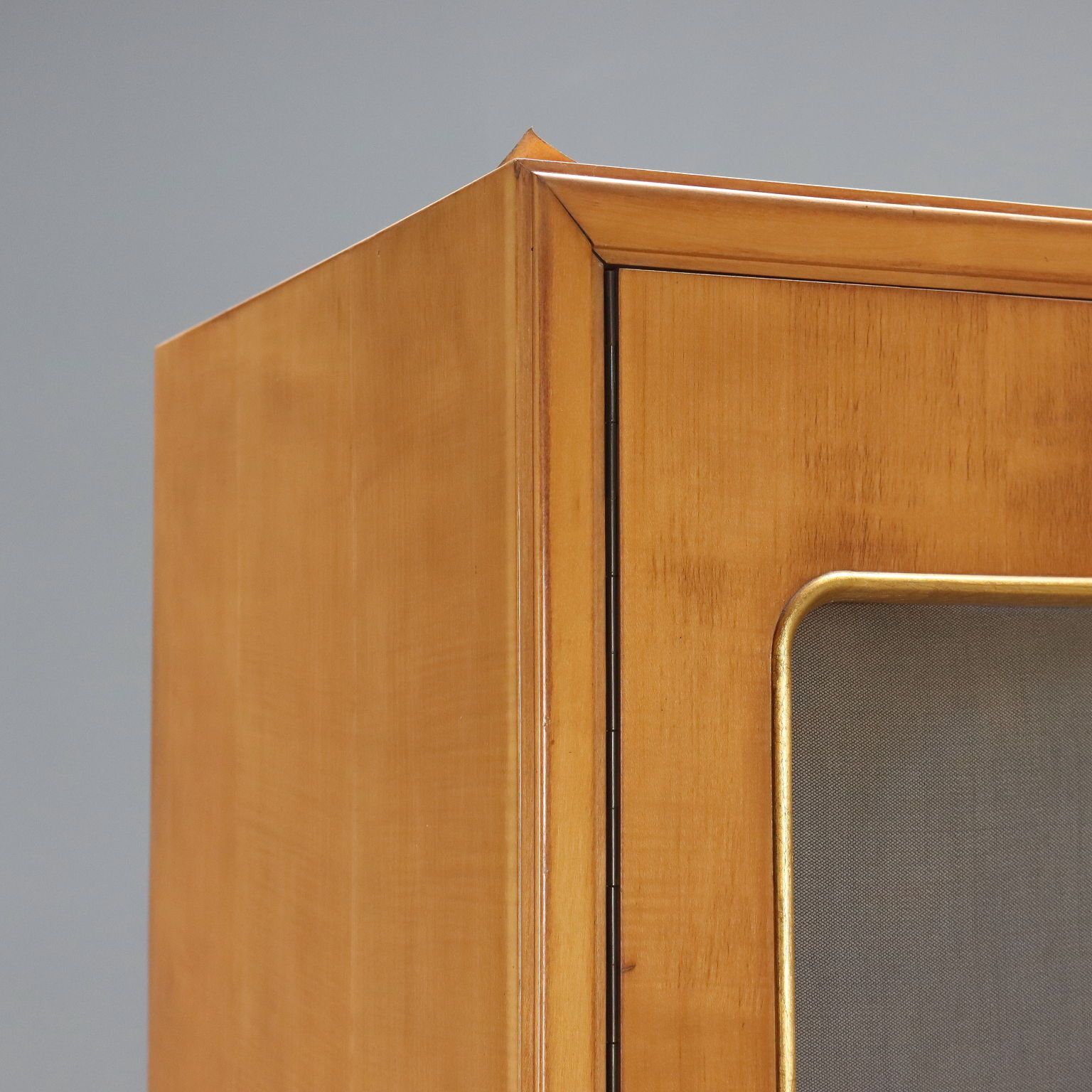 photo furniture Vintage Wardrobe Maple Veneer Design Italy 1950s
