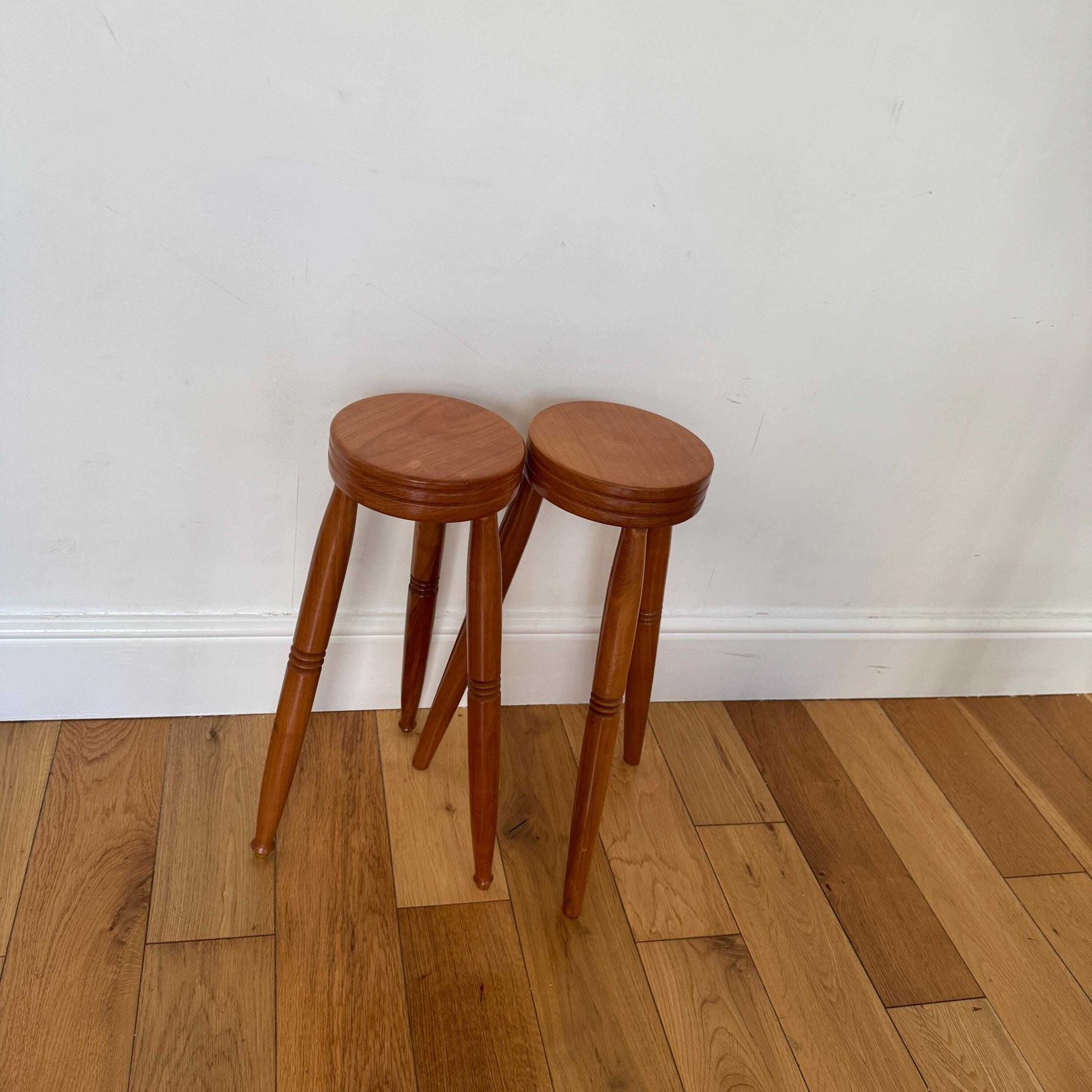 Vintage Wooden Three‑Leg Stools – Hand‑Turned Solid Wood Rustic Farmhouse Seating / Side Tables photo Furniture