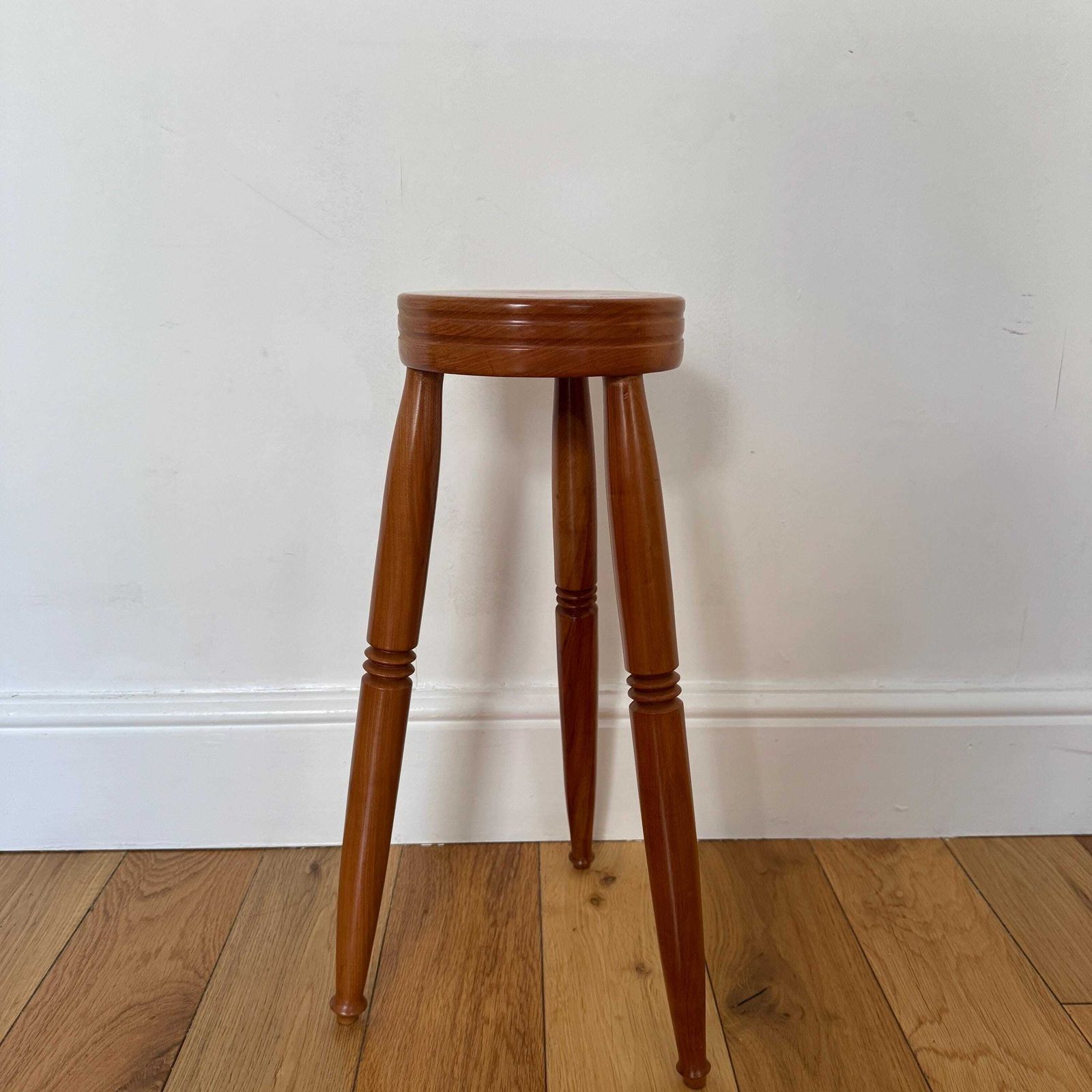 Vintage Wooden Three‑Leg Stools – Hand‑Turned Solid Wood Rustic Farmhouse Seating / Side Tables photo vinterior