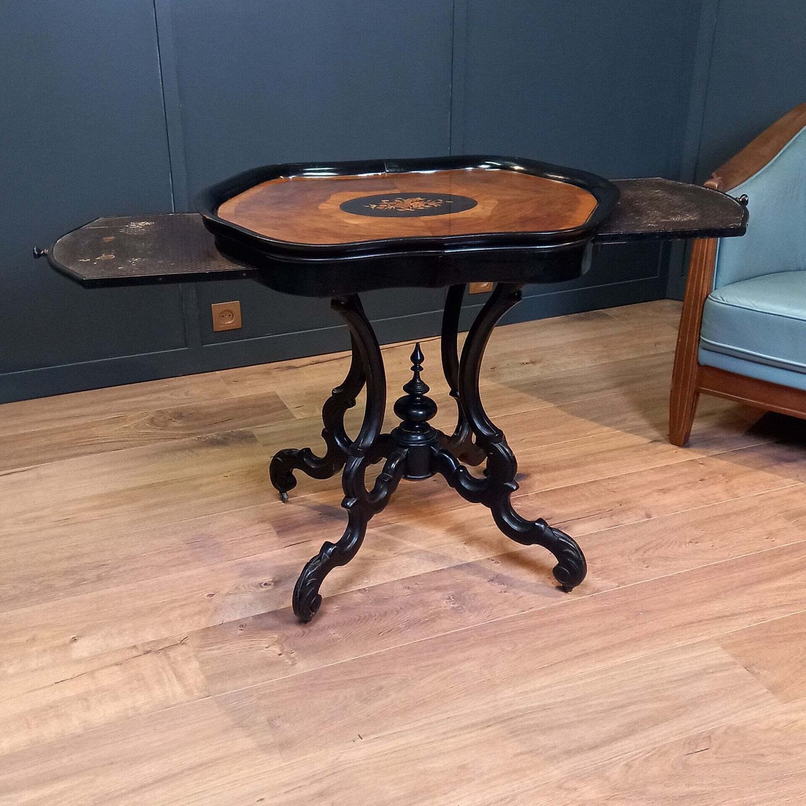 Antique Wine Table, Dutch William III In Horrix Style photo Furniture