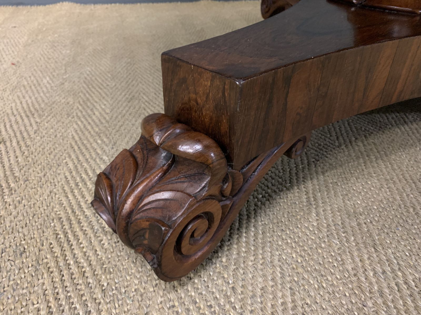 William IV Rosewood Loo Table photo vintage