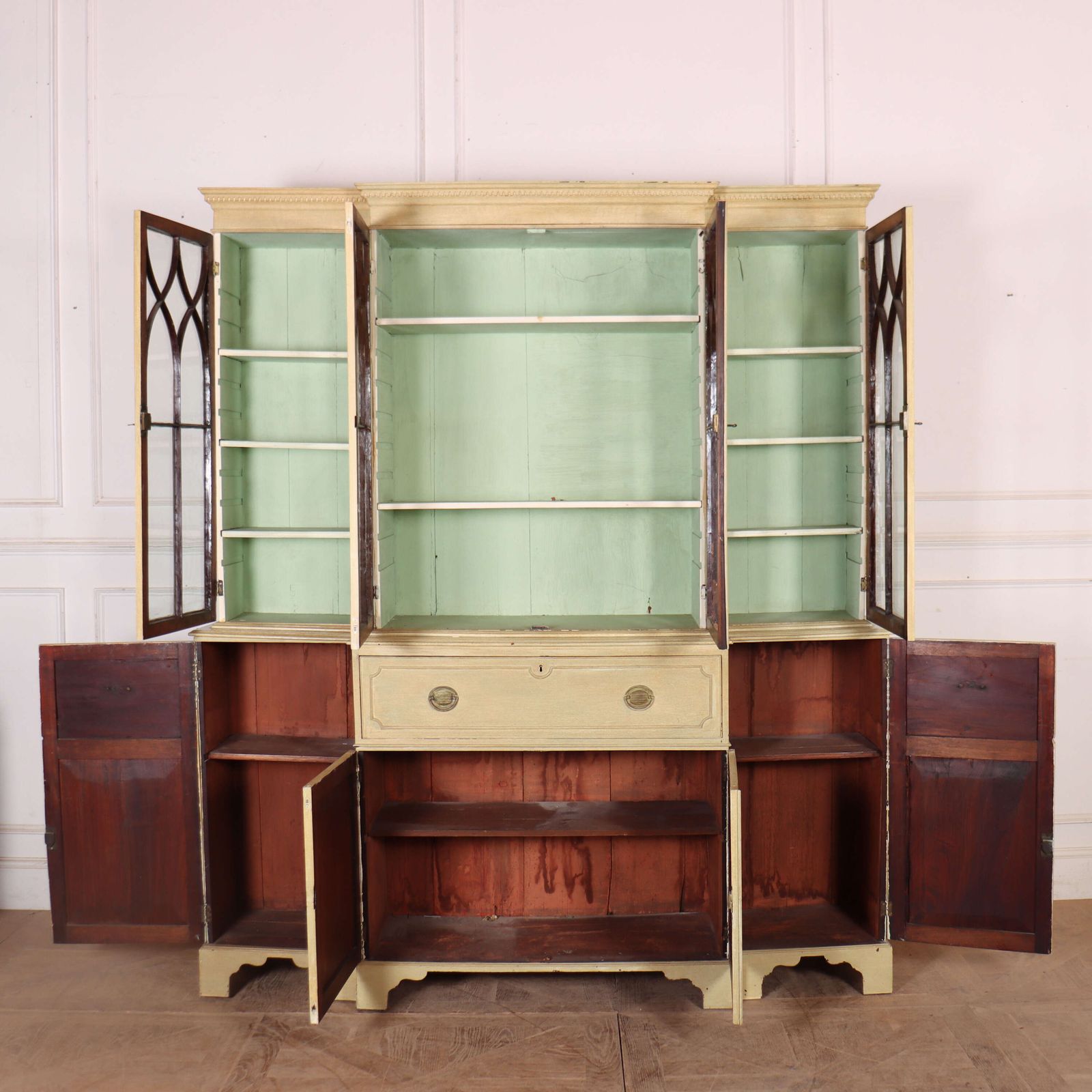 19th C Secretaire Bookcase, 1800s photo vinterior