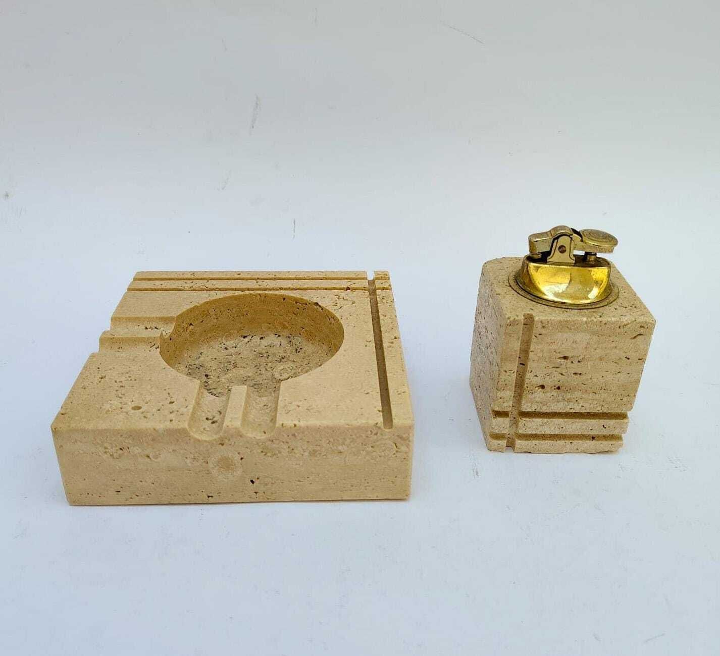 Nestore Cerri Vintage Space Age Design Travertine Marmeren Aansteker en Asbak, ca. jaren 1970.