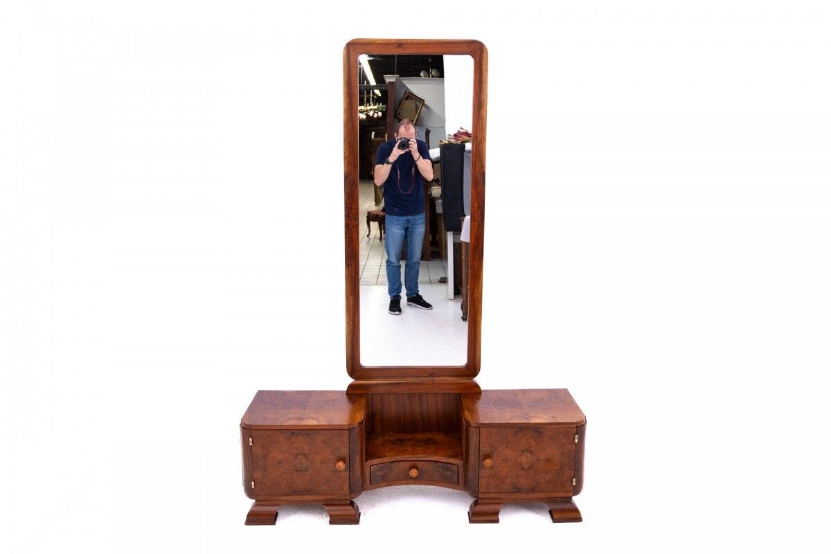 1940s Art Deco Dressing Table, Poland. After Renovation. photo furniture