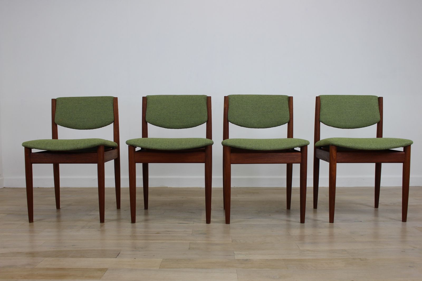 Furniture Set Of 4 Finn Juhl Dining Chairs By France And Son photo