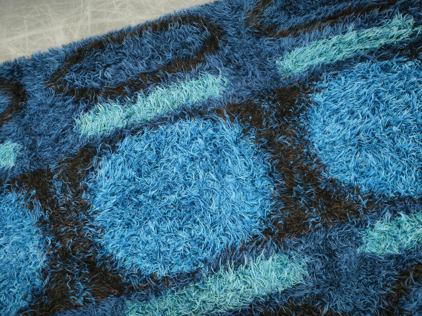 Large Danish Abstract Blue Wool Rya Rug In Ege Style photo vinterior