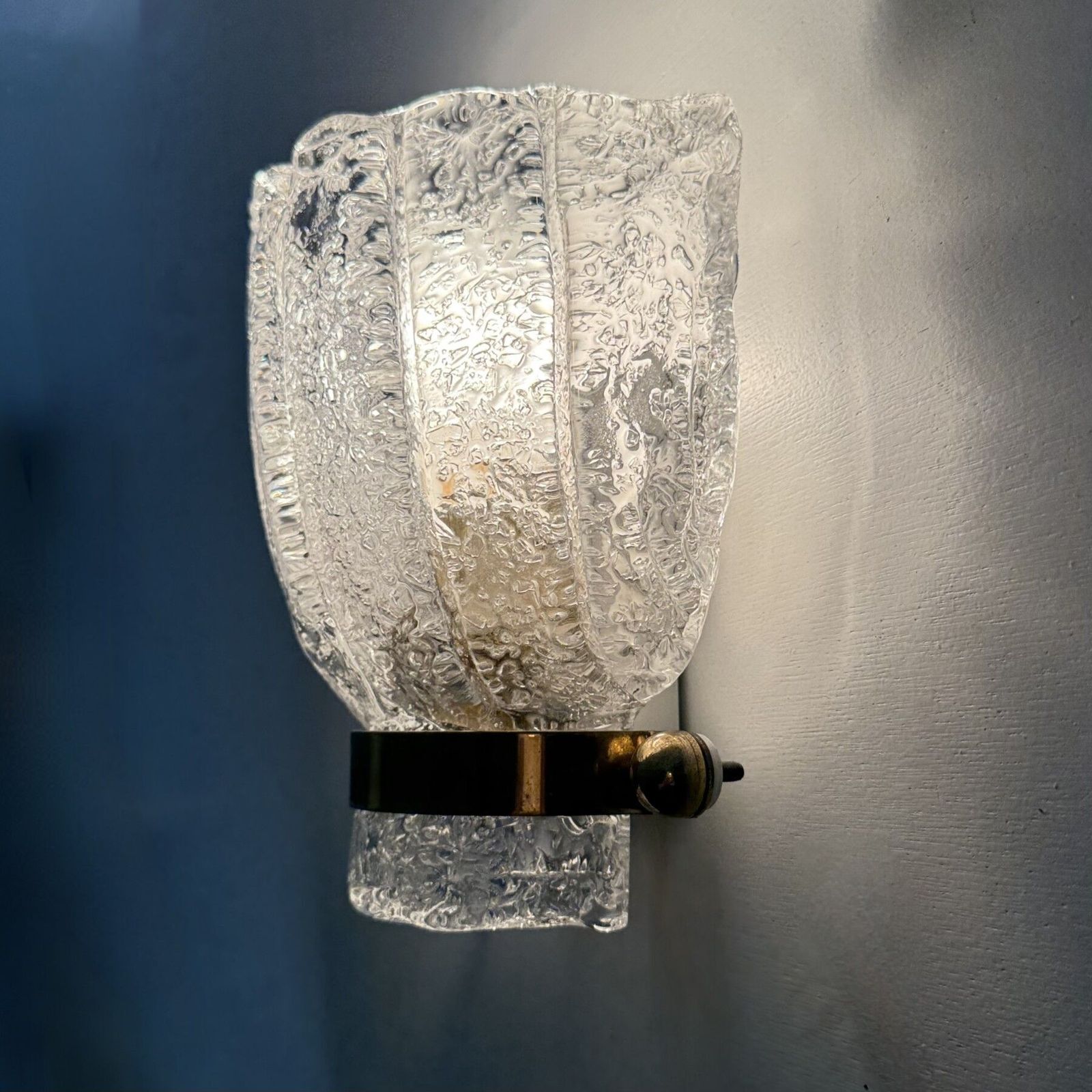 Vintage Hillebrand Wall Lamp Ice Glass With Brass , 1970s photo Lighting