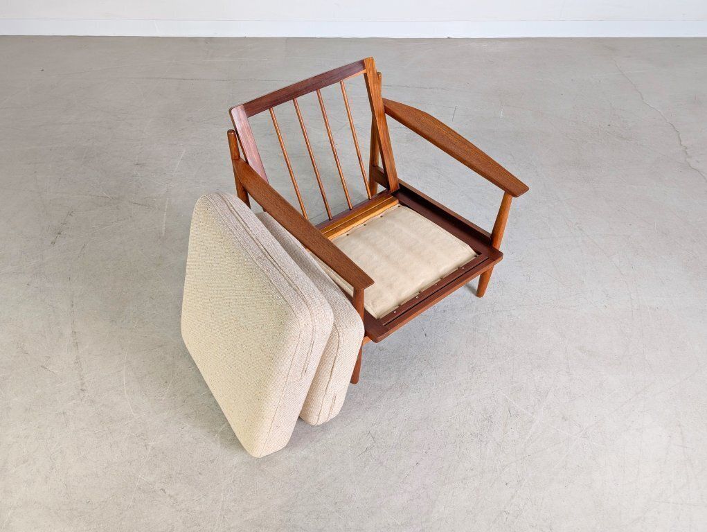 photo for sale Ensemble de 2 fauteuils mid-century modern en teck vintage, années 1960