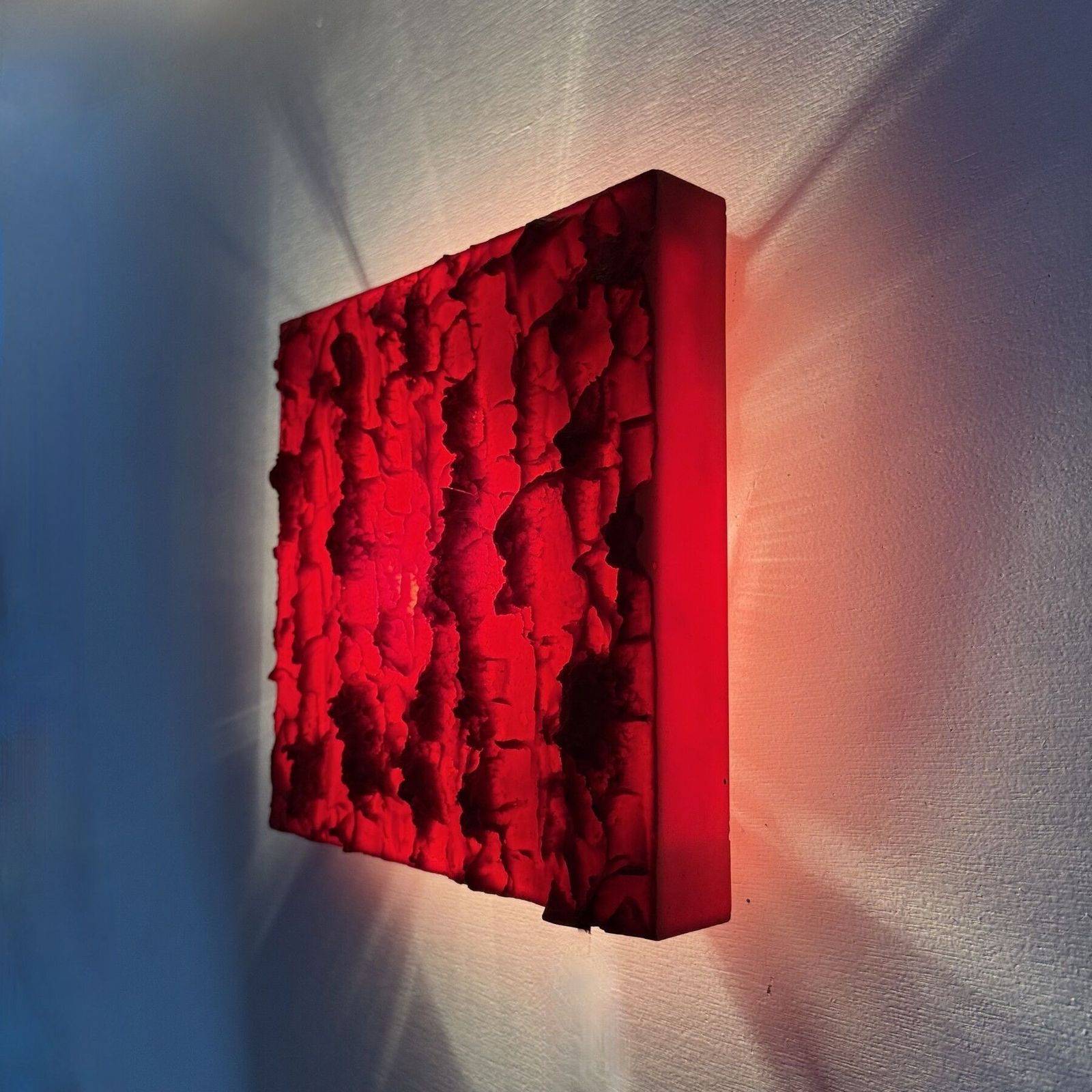 Mid-Century Uwe Mersch Design rode sculpturale wandlamp, jaren 1970 photo vinterior