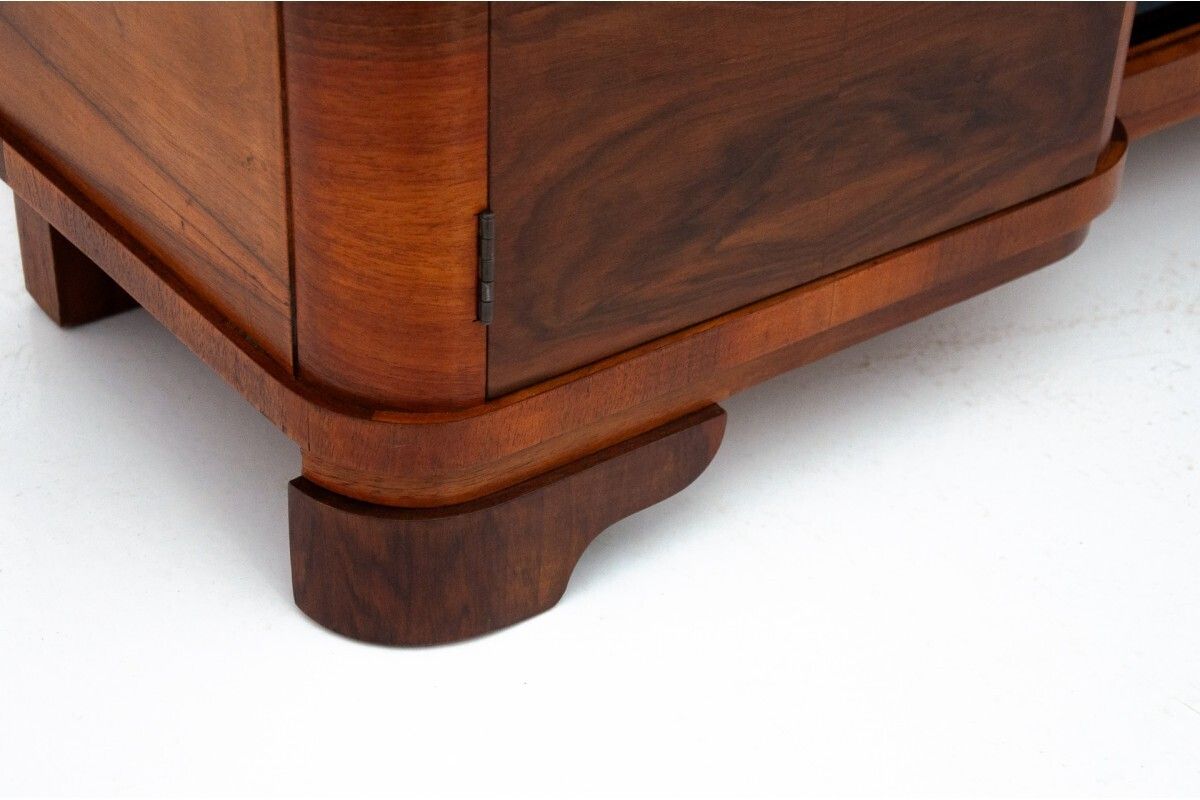 889.0 Small Art Deco Chest Of Drawers, Poland, 1950s. After Renovation. photo