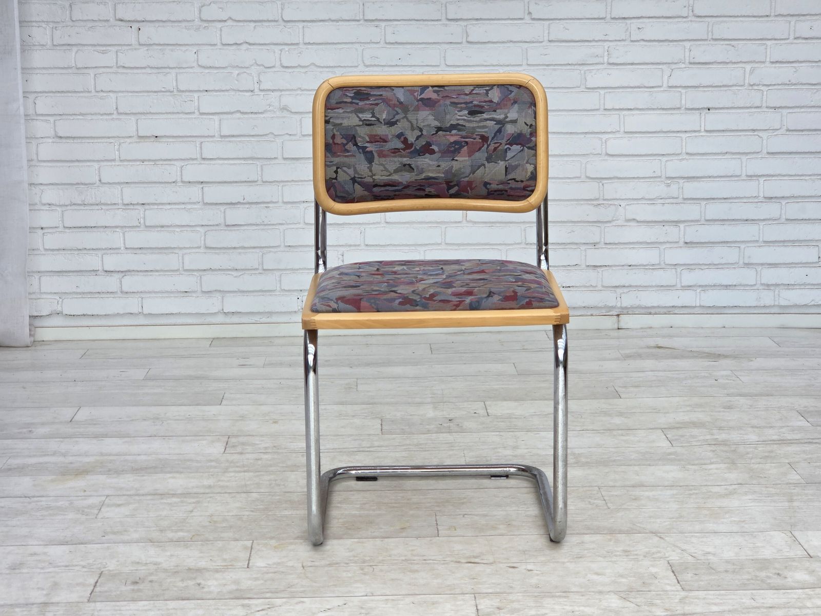 1970s, Set Of 4 Pcs Italian Dining Chairs In Bauhaus Style. photo vintage