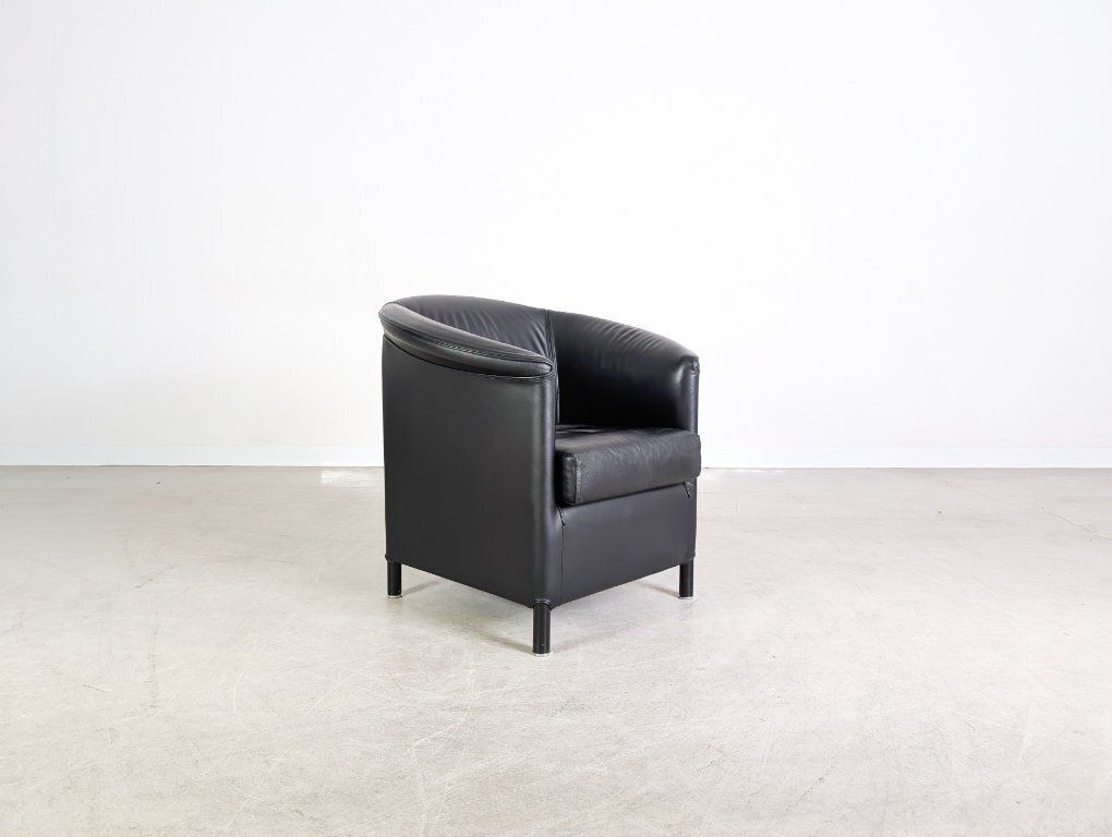 2x Original Wittmann Aura Armchairs, Black Leather, Paolo Piva photo Furniture