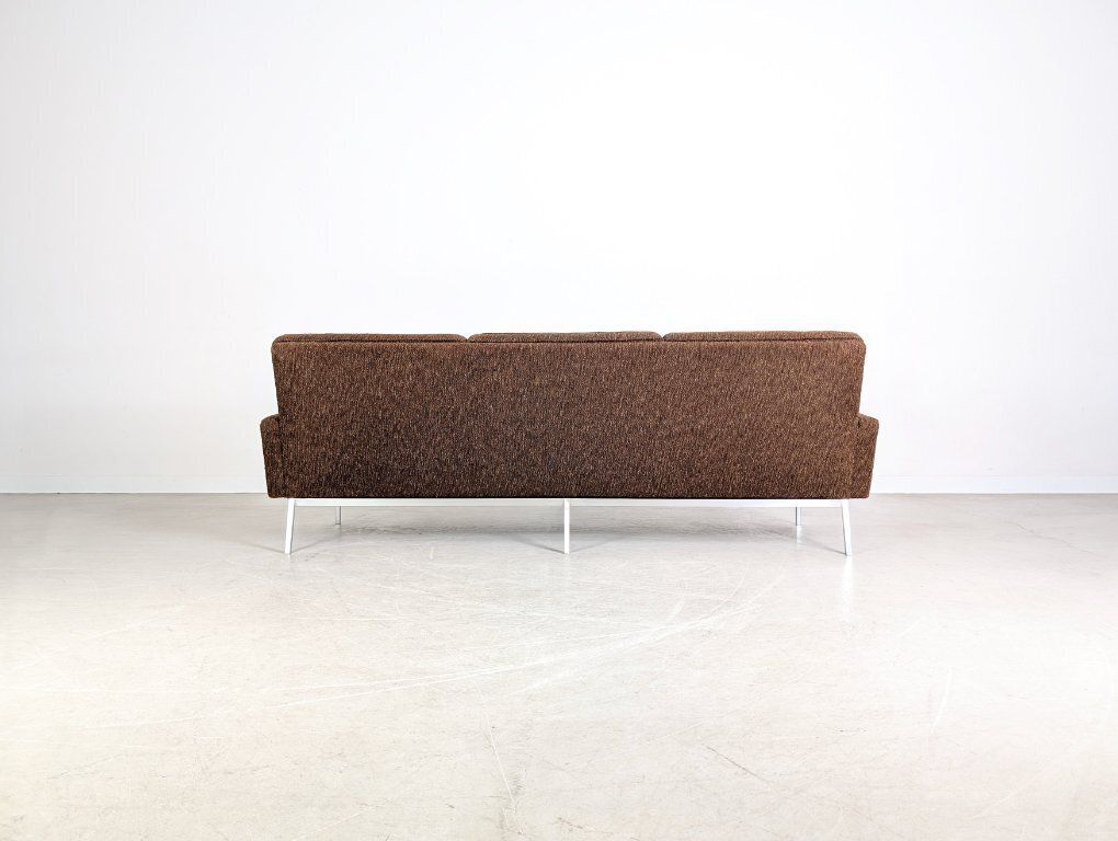 Canapé Knoll International modèle 65a, par Florence Knoll photo vinterior