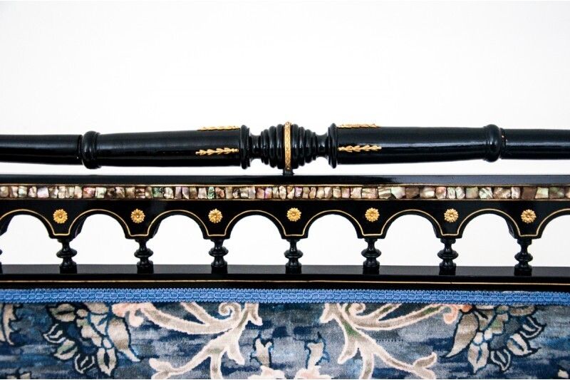 Antique Sofa   Hans Makart, Austria, First Half Of The 19th Century. After Renovation. photo 3274.0