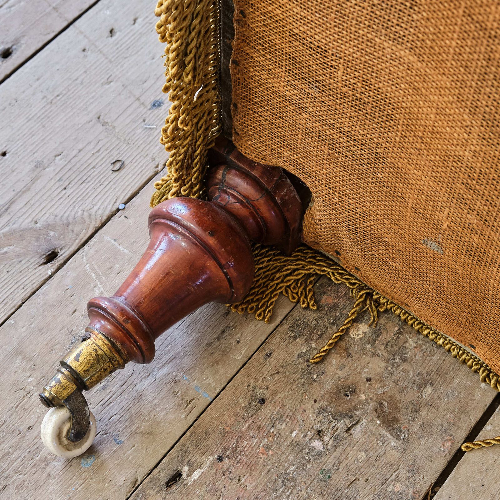 19th Century Country House Chaise Longue photo for sale