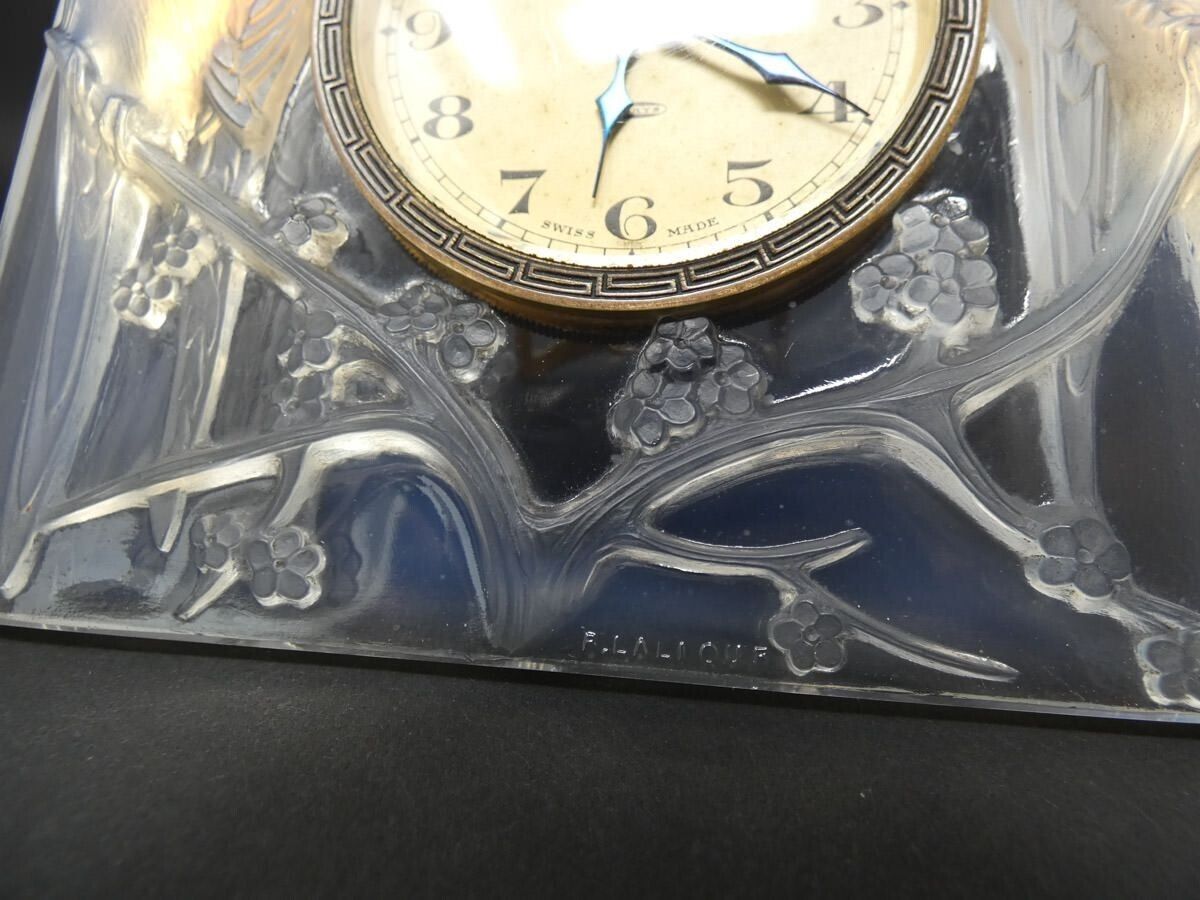 Rene Lalique Opaalglazuur Glas 'Inseparables' Klok photo Woonaccessoires