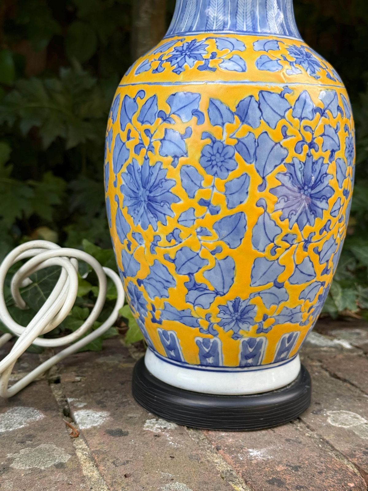 Large Vintage Chinoiserie Ceramic Table Lamp Blue And Yellow Floral Vase   Working And Tested, 48cm Tall photo Lighting