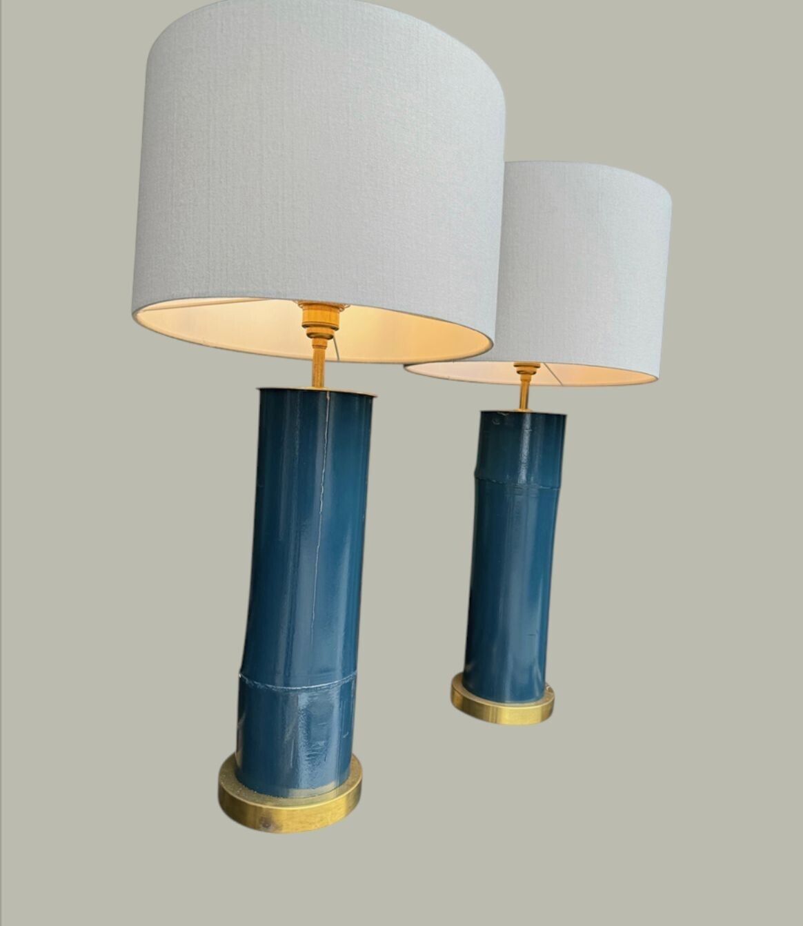photo vinterior A Pair Of Petrol Blue Lacquered Bamboo And Brass Lamps