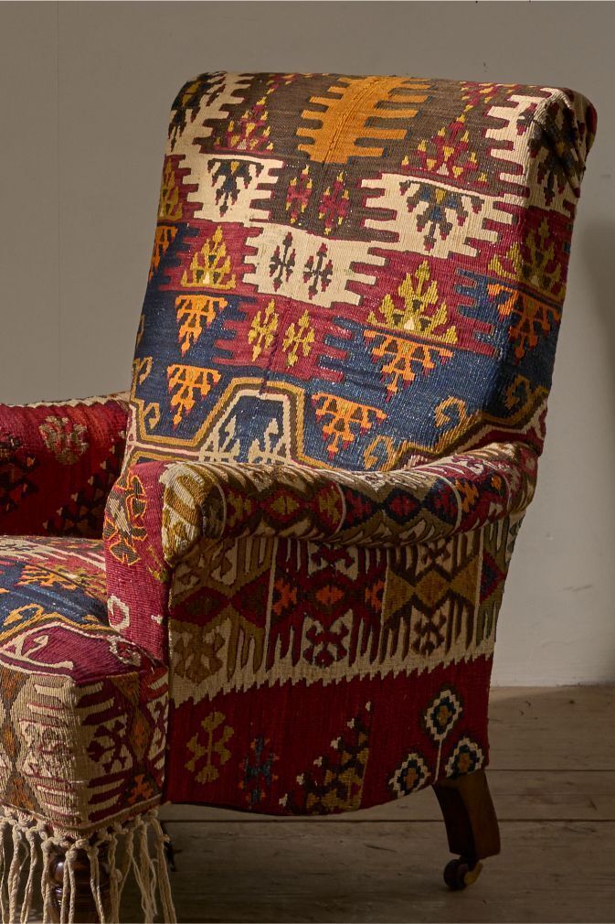 19th Century English Country House In Antique Kilim Upholstery photo 4020.0